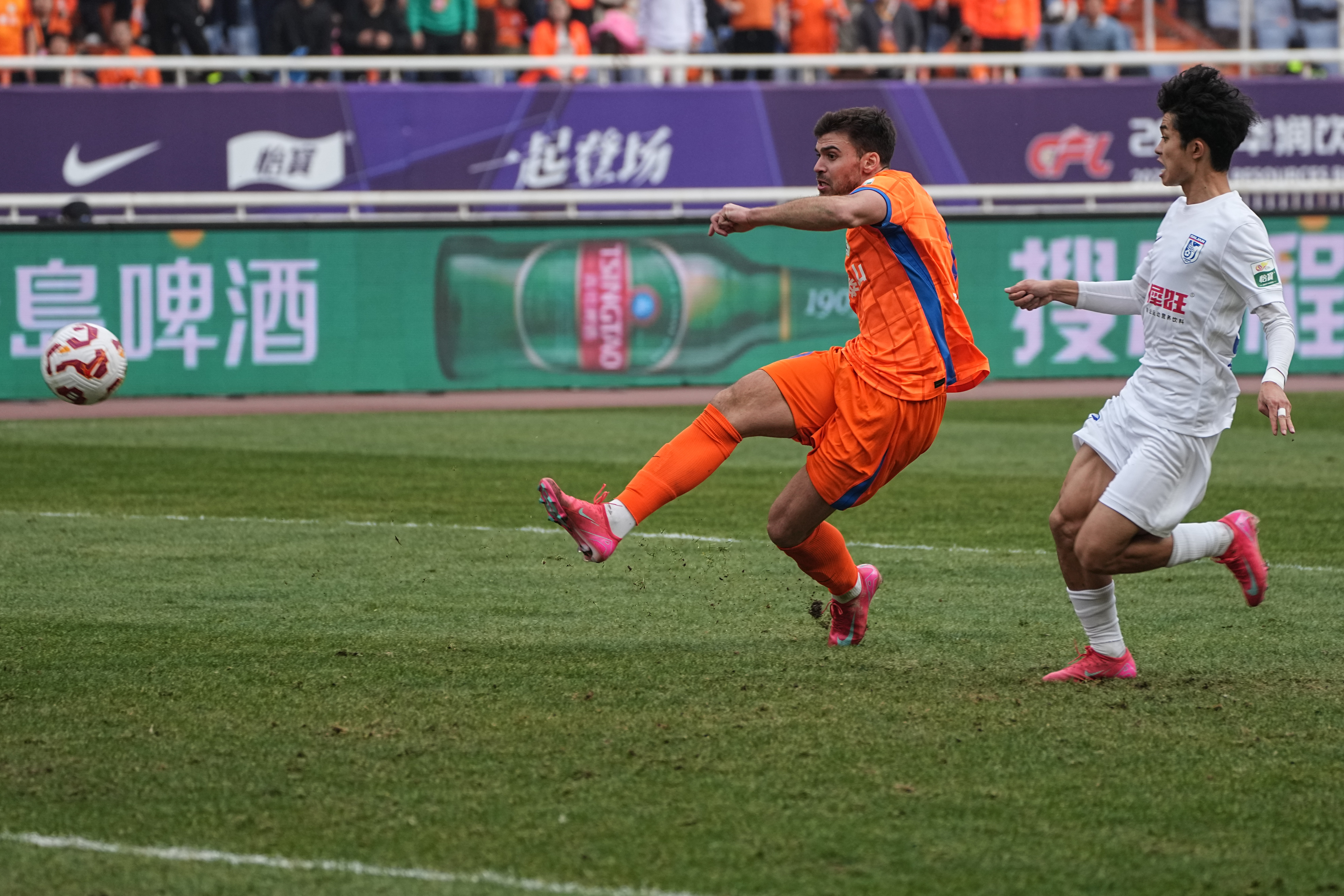 关于山东队客场击败海南,继续积分领先的信息 关于山东队客场击败海南,继续积分领先的信息