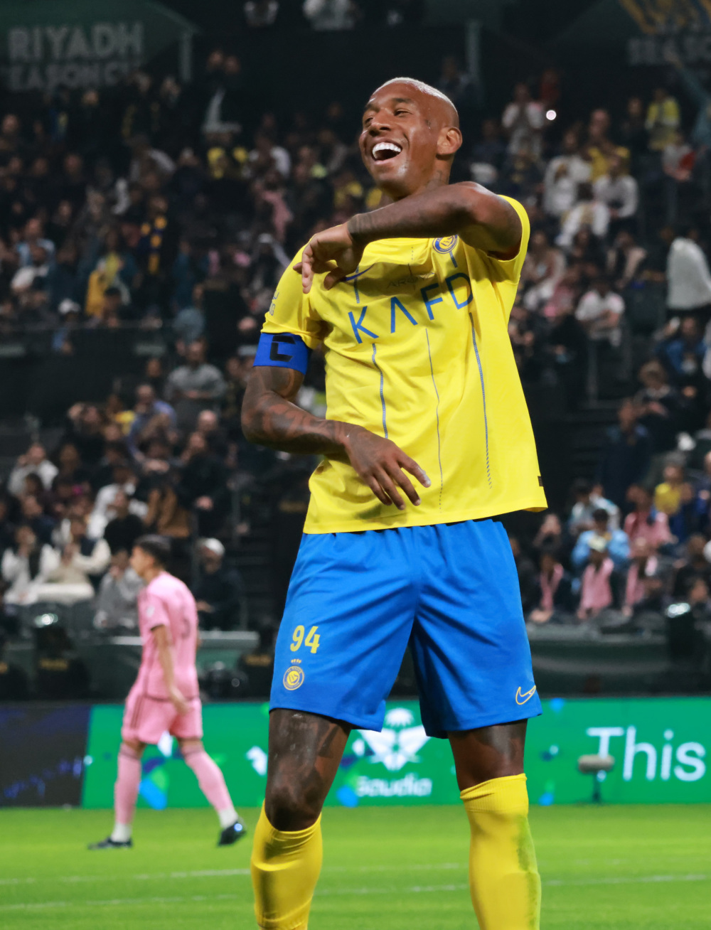 世俱杯奖金-国际友谊赛带来惊喜,球迷尽兴观赛