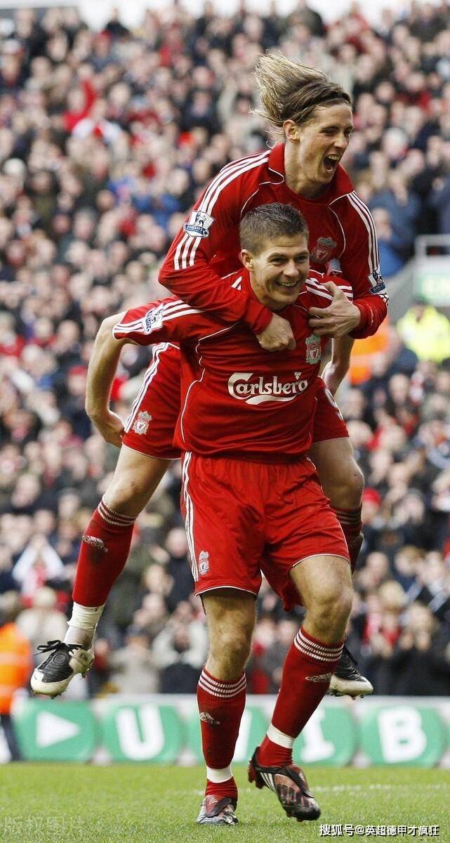 包含=利物浦轻松击败阿贾克斯，毫无悬念晋级！的词条