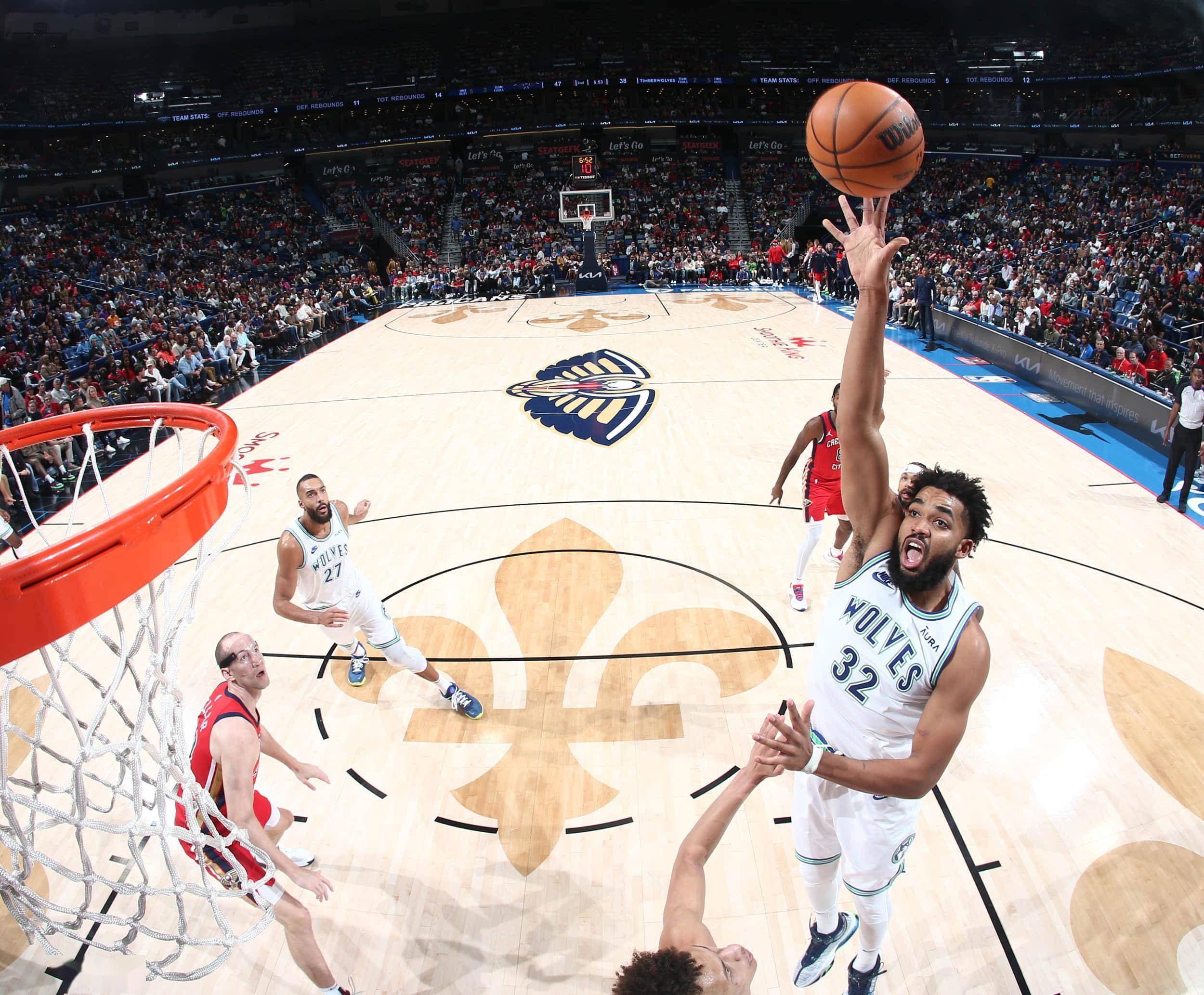 世俱杯改制-灰熊队球员技术破门得分，带队获胜的简单介绍