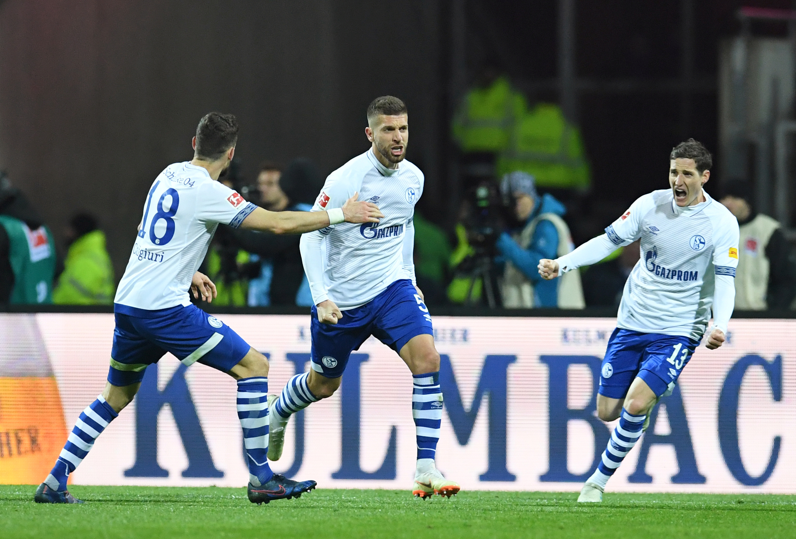 世俱杯-沙尔克主教练公布新战术，备战下一场比赛