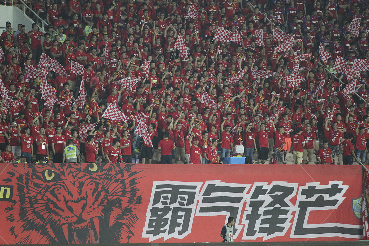 世俱杯奖金-超级联赛再掀风云，球迷热情高涨