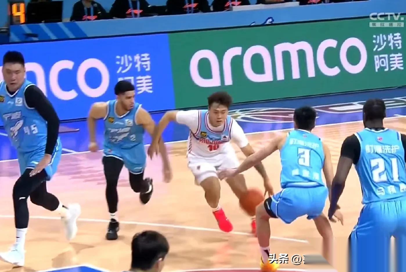 世俱杯赛程-新疆队胜负之间战术意识调整拼抢的简单介绍