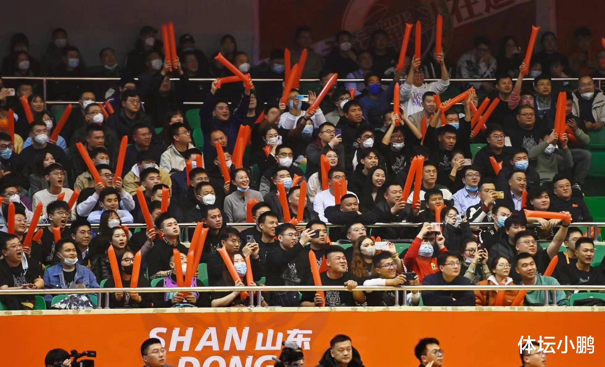 备受关注的焦点战,引爆全场 备受关注的焦点战,引爆全场