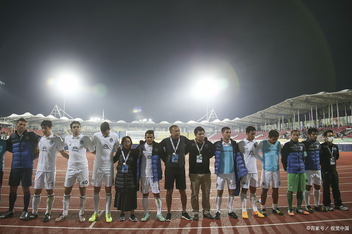 世俱杯参赛资格-关于众将场上欢庆,球队团结势如破竹的信息