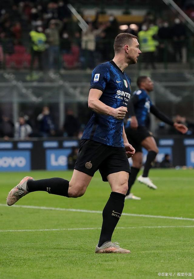国际米兰客场大败帕尔马,争冠压力增加 国际米兰客场大败帕尔马,争冠压力增加