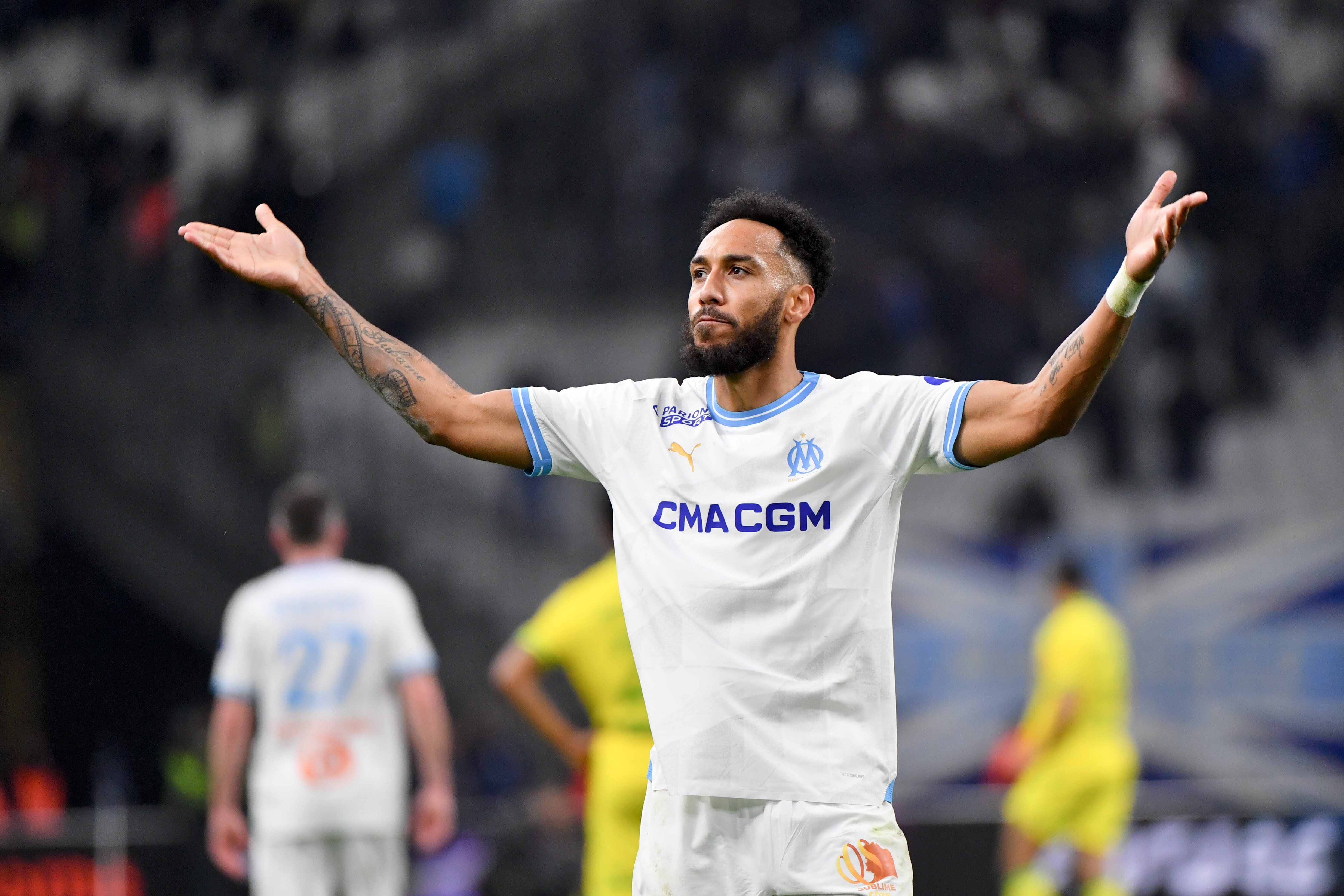 世俱杯分组-外籍球员在杯赛上表现出色