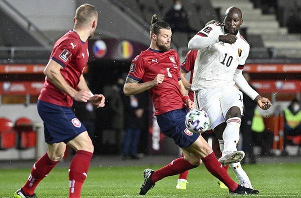 世俱杯2025-爱沙尼亚取得争辩胜利，客场战胜白俄罗斯