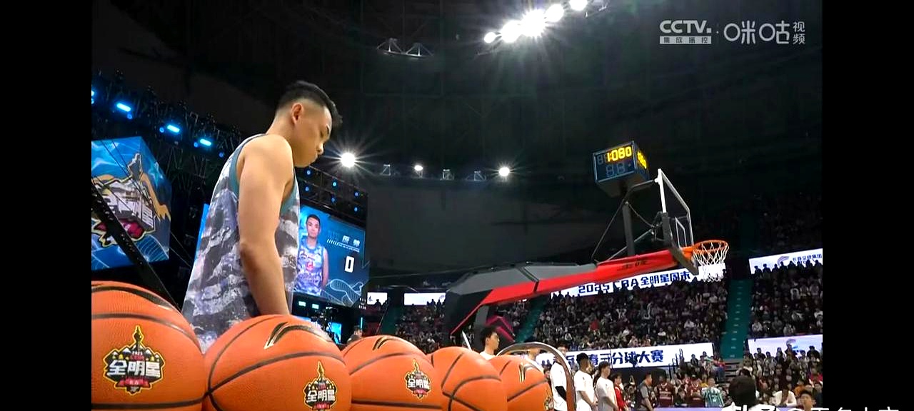 河南男篮全队状态火爆,轻松赢下关键比赛 河南男篮全队状态火爆,轻松赢下关键比赛