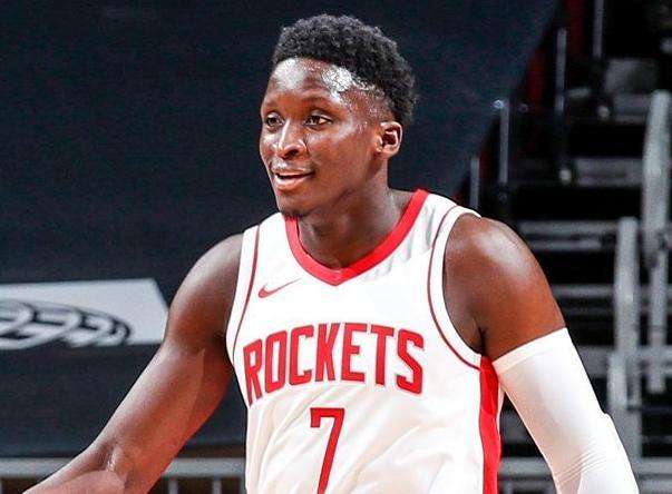 豪斯转向慈善主持位置,鹈鹕击垮热火 豪斯转向慈善主持位置,鹈鹕击垮热火