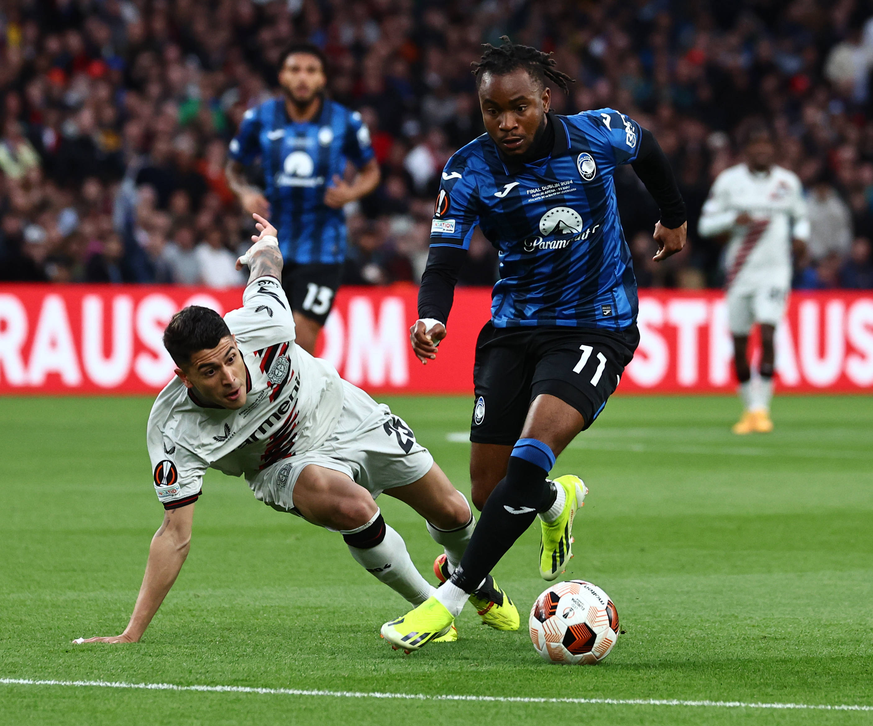 世俱杯分组-亚特兰大客场艰难取胜,积分榜上升的简单介绍