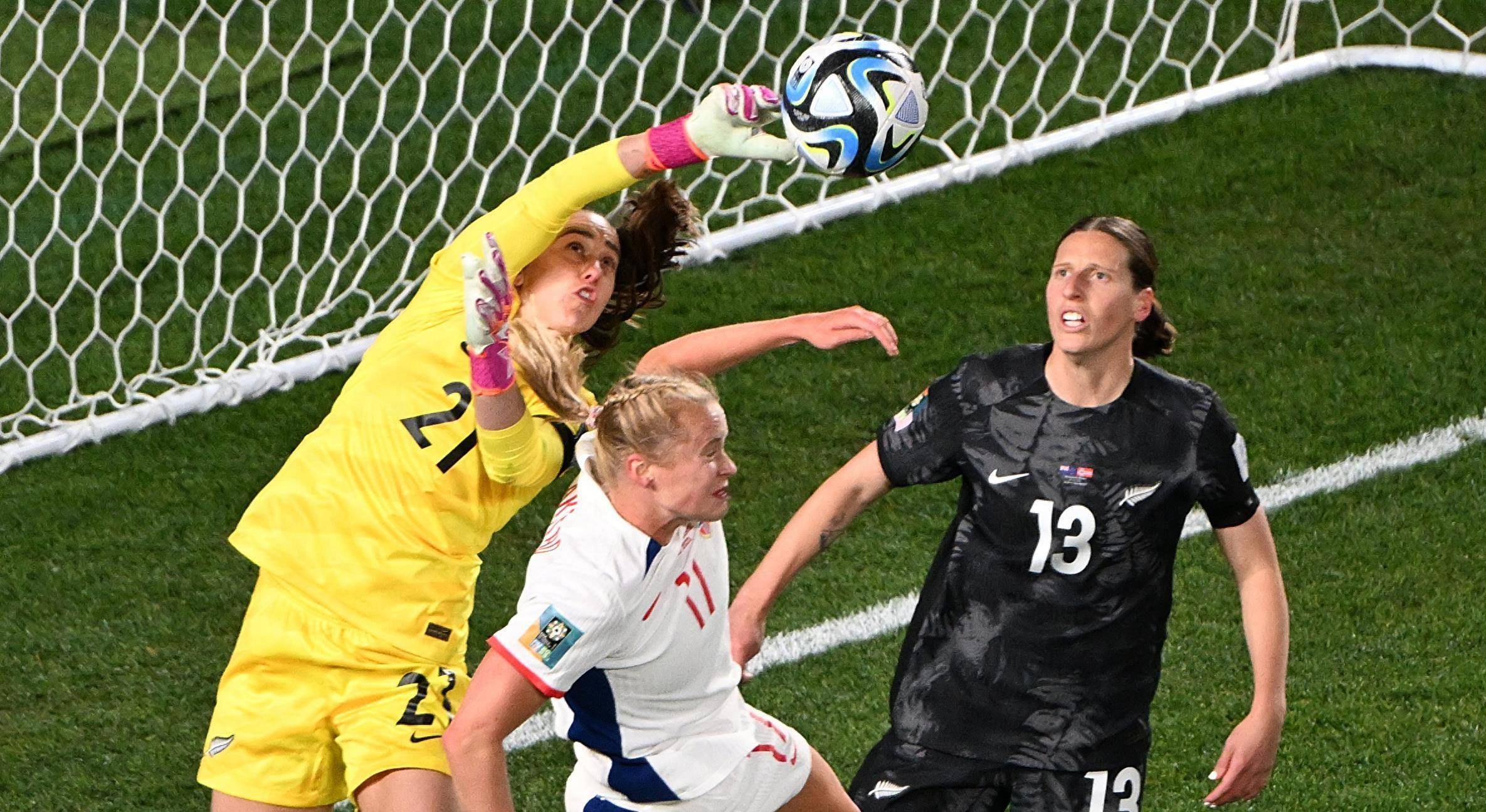 瑞士队击败贝宁,排名小组第二 瑞士队击败贝宁,排名小组第二