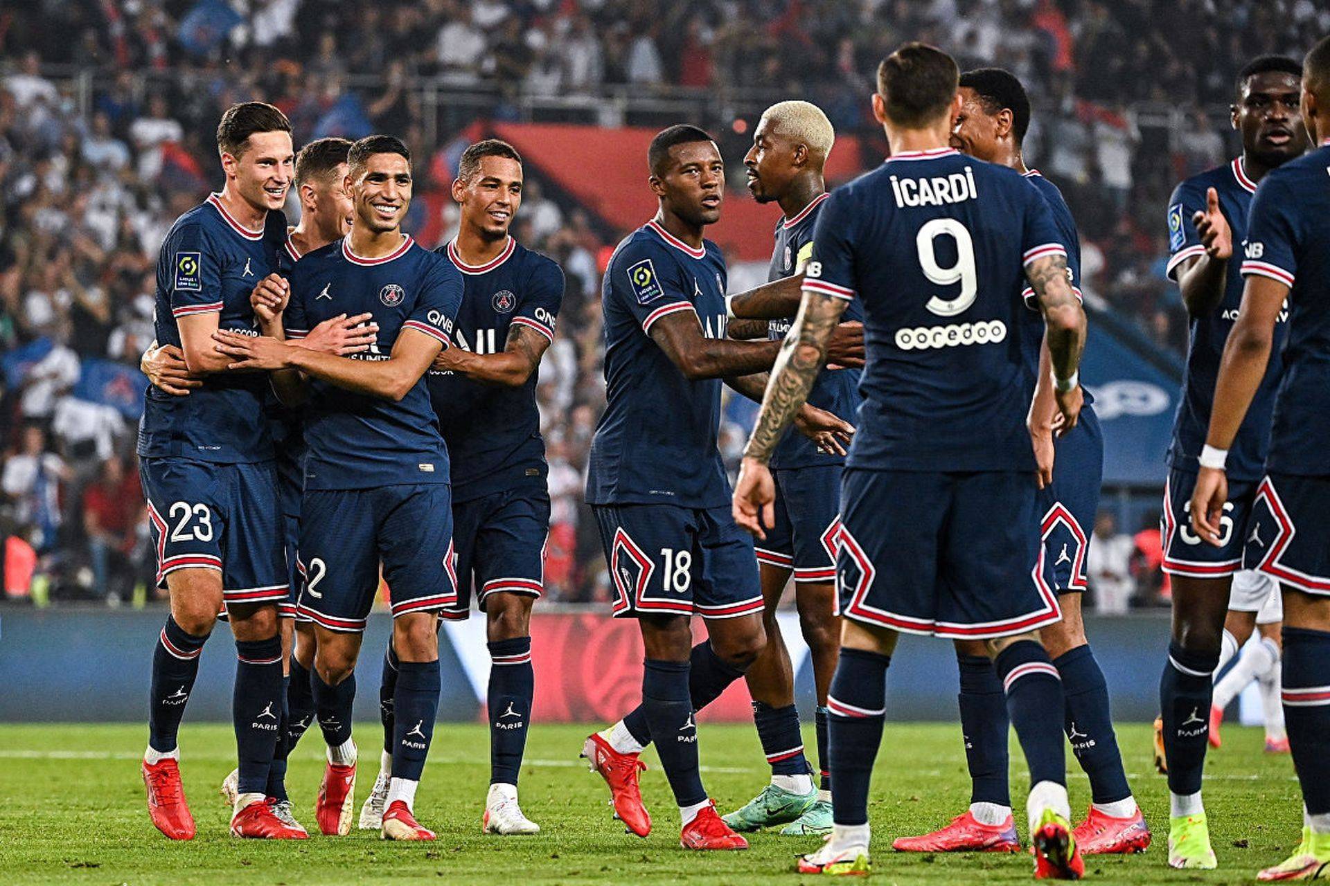 包含战绩争夺!欧洲赛事热播,球队紧密对抗的词条 包含战绩争夺!欧洲赛事热播,球队紧密对抗的词条