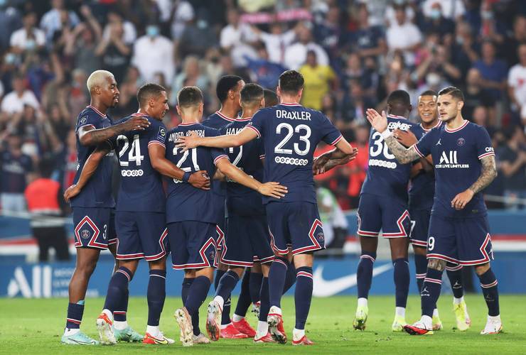 世俱杯直播-巴黎再险胜,法甲冠军连胜斩获