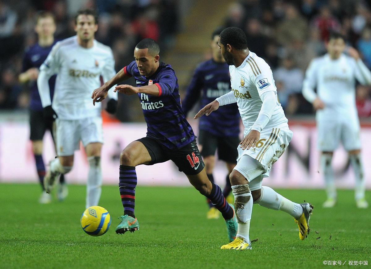 沃特福德客场惨败,降级压力日益增大 沃特福德客场惨败,降级压力日益增大