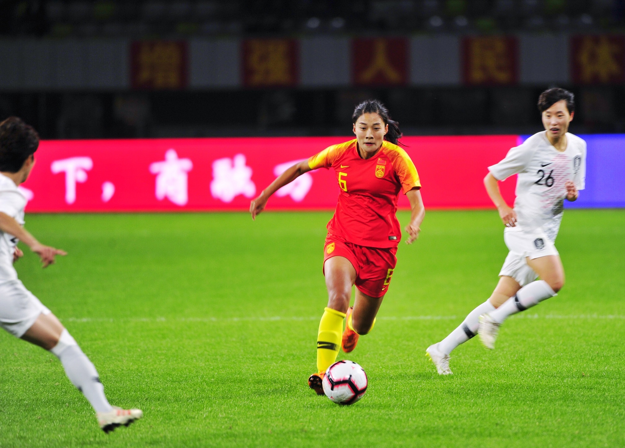 中国女足成为本赛季最亮眼的球队