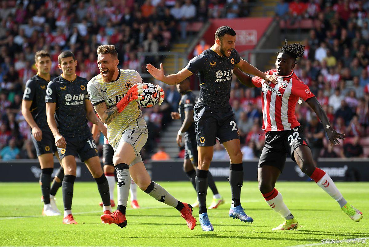 世俱杯分组-门兴格拉德巴赫主场负于凯泽斯劳滕,积分停滞