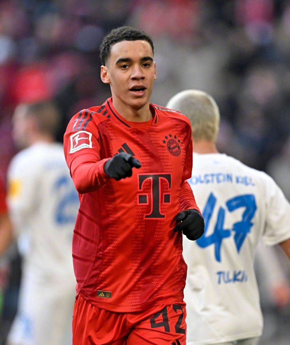 世俱杯决赛-拜仁告负,下赛季前景黯然失望