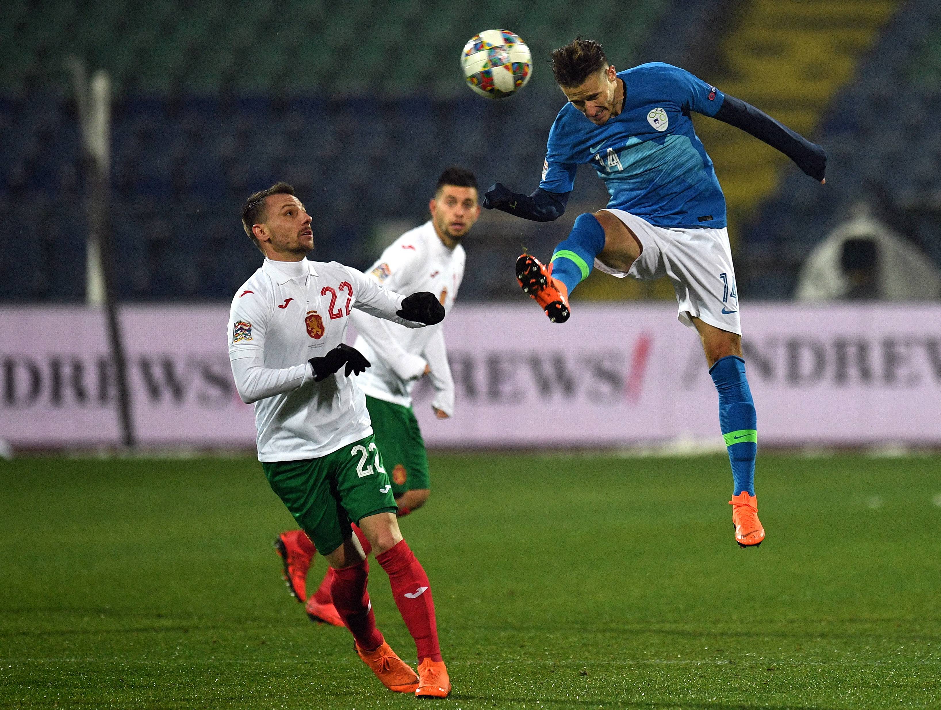 世俱杯改制-包含荷兰国家队大胜拉脱维亚，锁定欧洲杯资格的词条