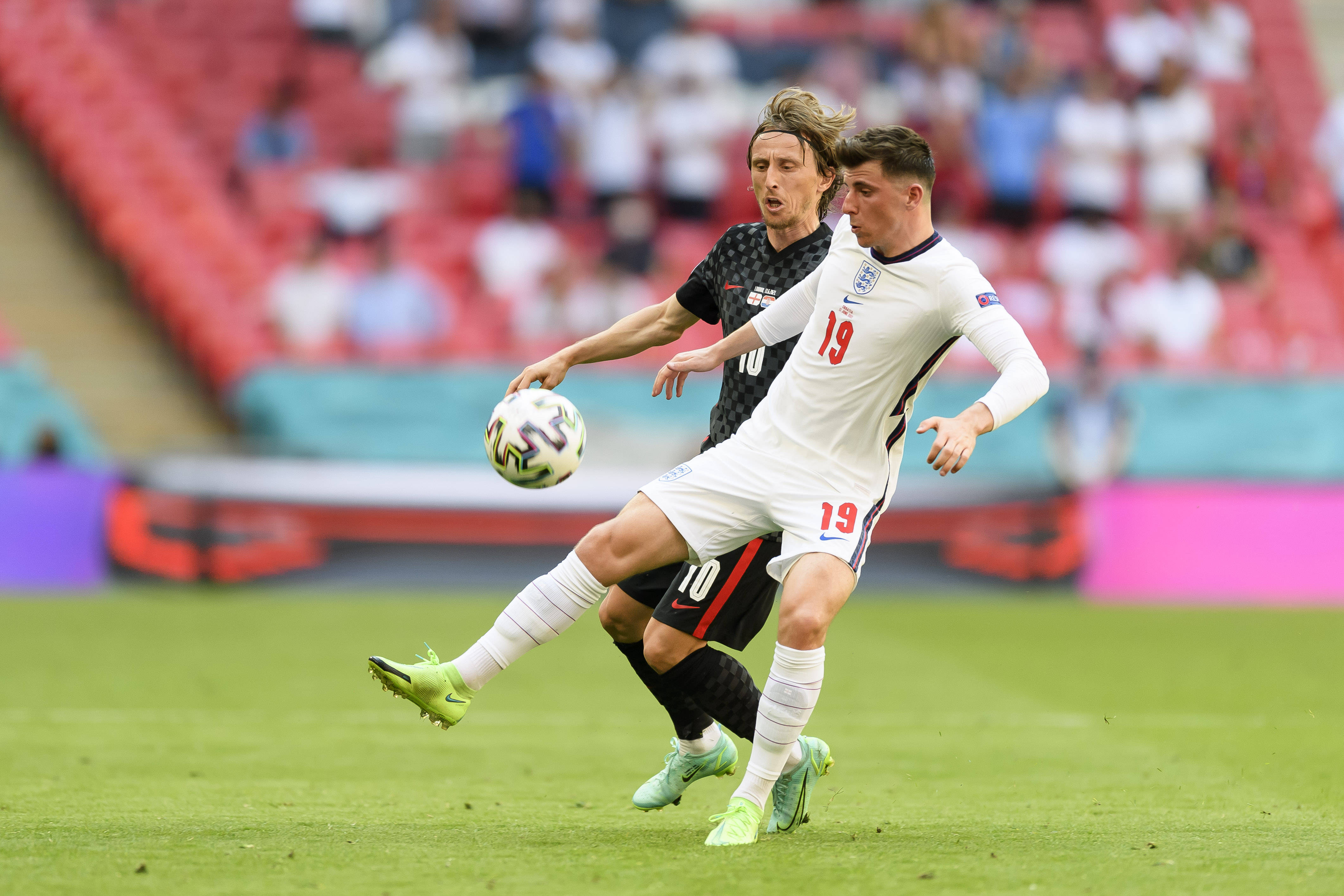 世俱杯官网-关于英格兰主场击败阿尔巴尼亚，保持不败势头的信息