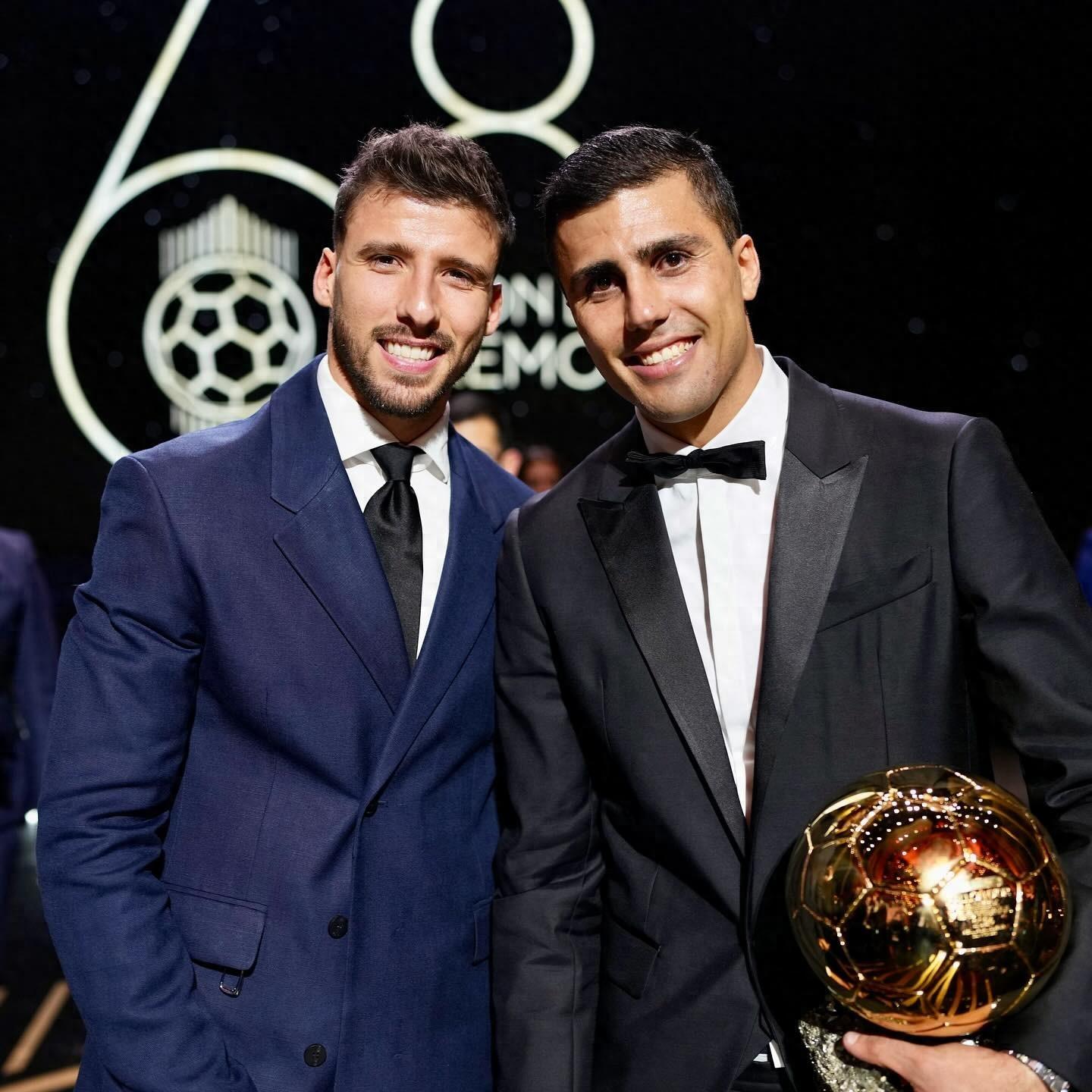 曼城球员被曝与女友分手,感情转折 曼城球员被曝与女友分手,感情转折