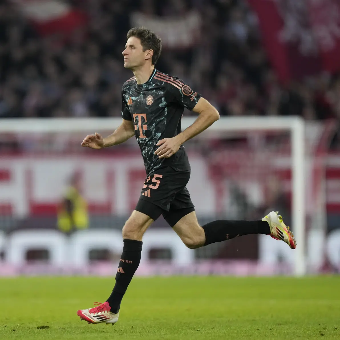 世俱杯奖金-弗赖堡球员荣膺本轮德国足球联赛最佳球员称号