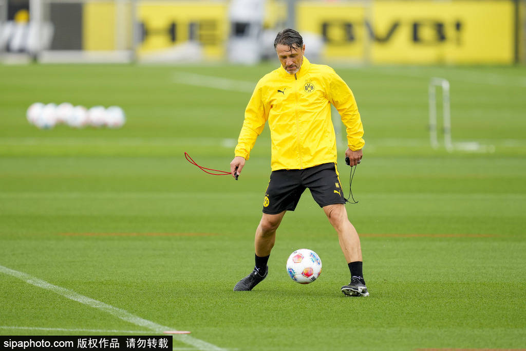 德甲新星球员异军突起被看好成为球队支柱 德甲新星球员异军突起被看好成为球队支柱