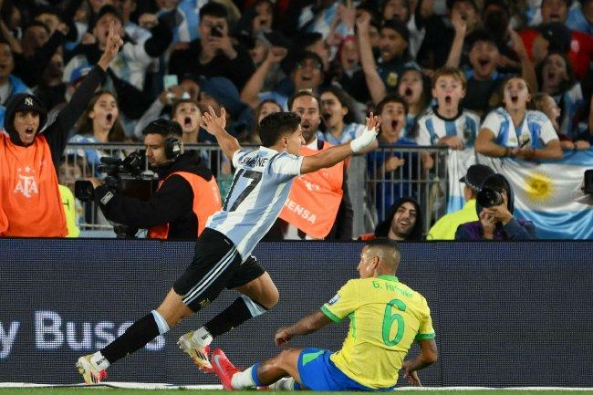 世俱杯分组-巴西队击败挑战,成功晋级女足世界杯半决赛的简单介绍