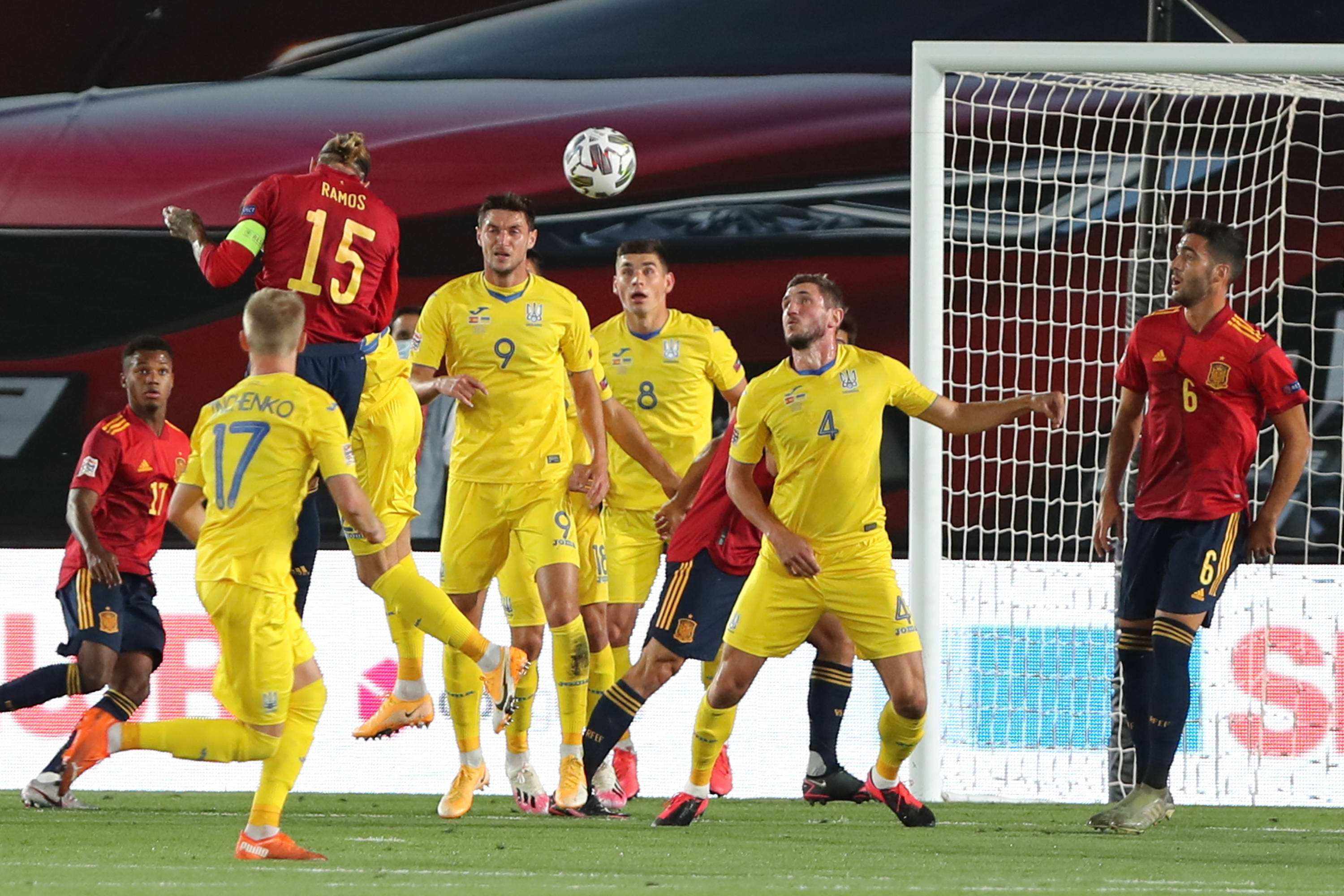 包含理科斯坦大胜挪威，小组出线形势巨大的词条