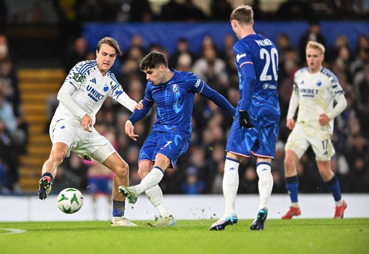 世俱杯2025-甘冈主场逼平对手,稳固排名的简单介绍