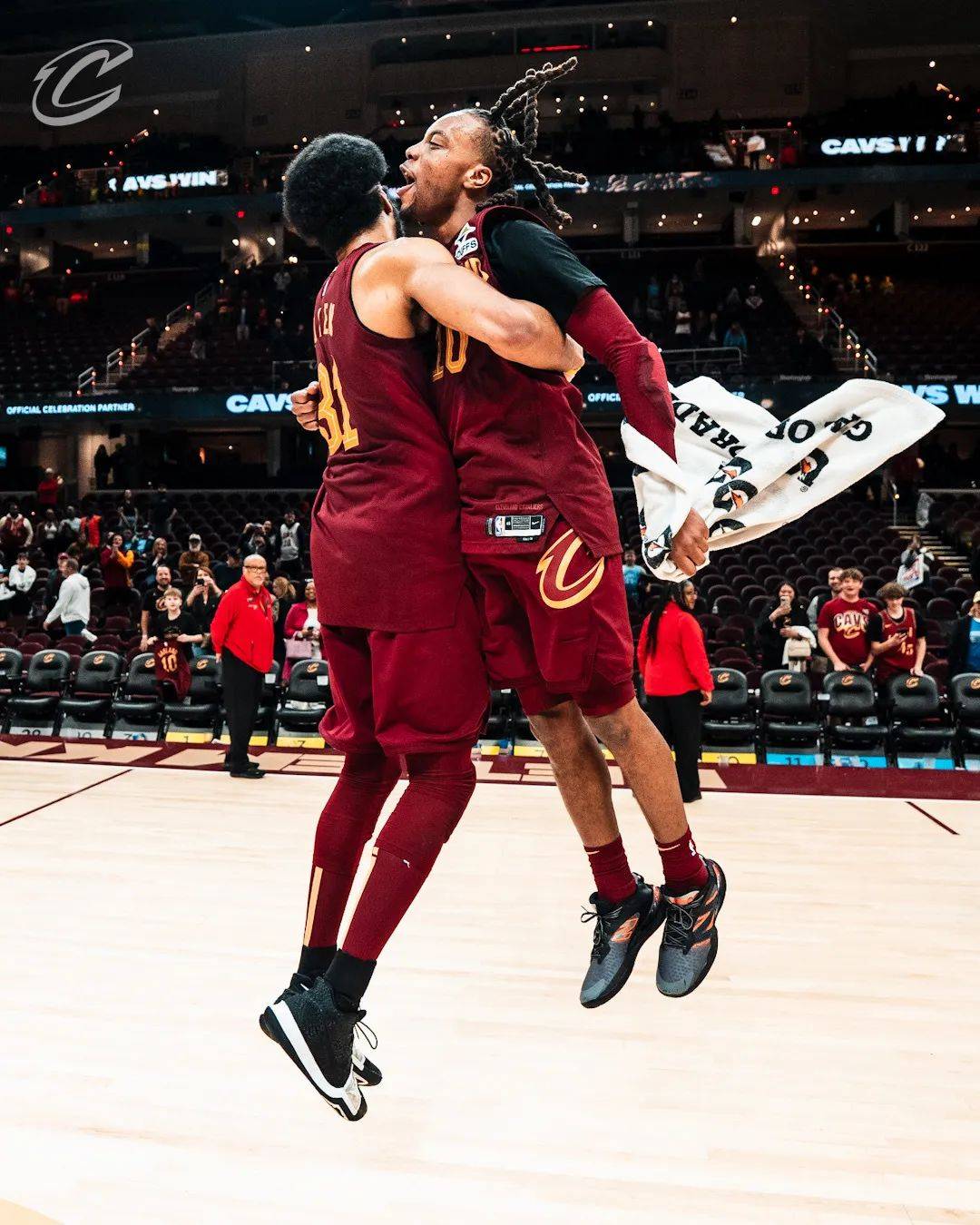 骑士主场大胜开拓者，豪取五连胜