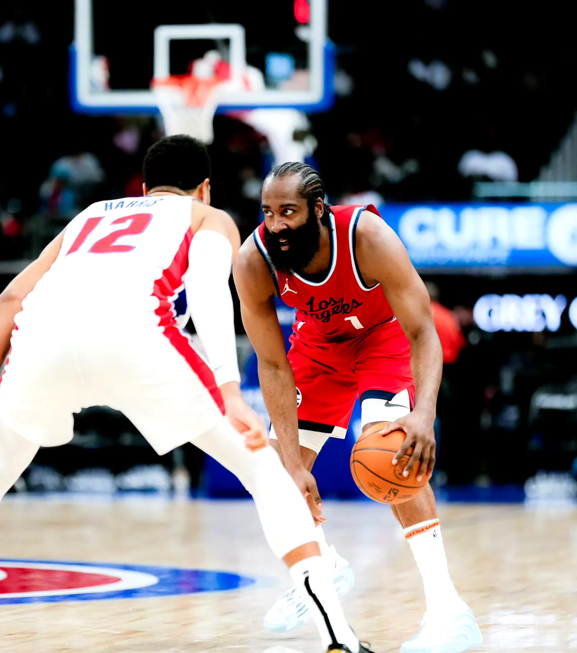 世俱杯奖金-快船大将因伤缺阵,四连败陷入低谷