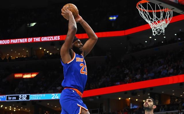 尼克斯队换帅,球队调整战术备战新赛季 尼克斯队换帅,球队调整战术备战新赛季