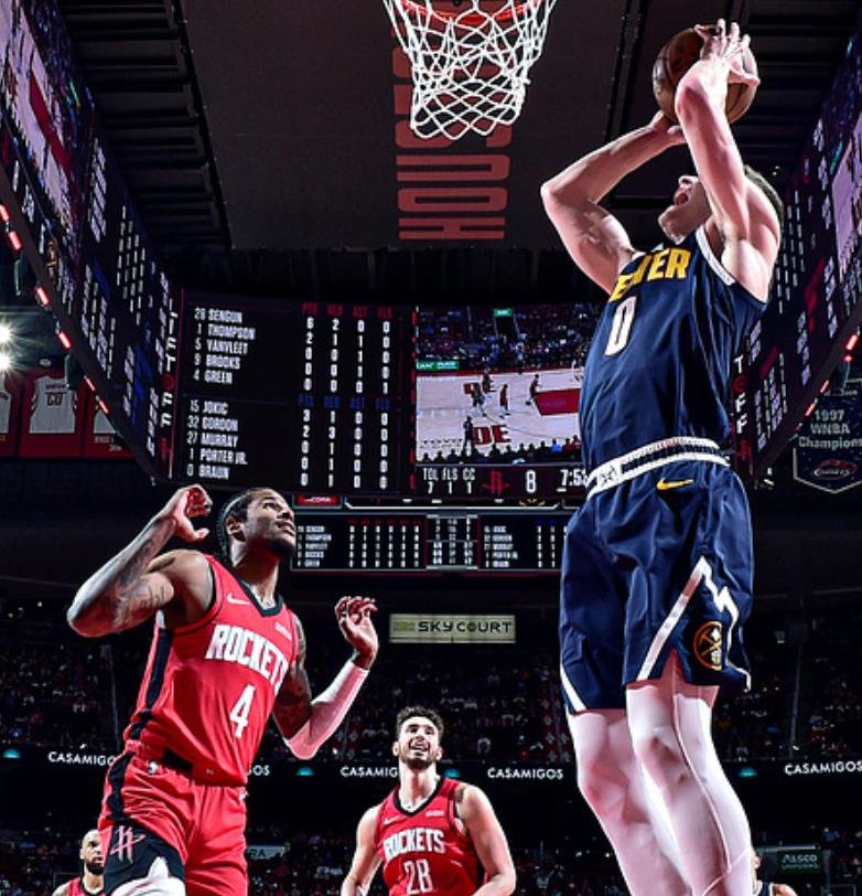 火箭胜掘金,终结两连败 火箭胜掘金,终结两连败