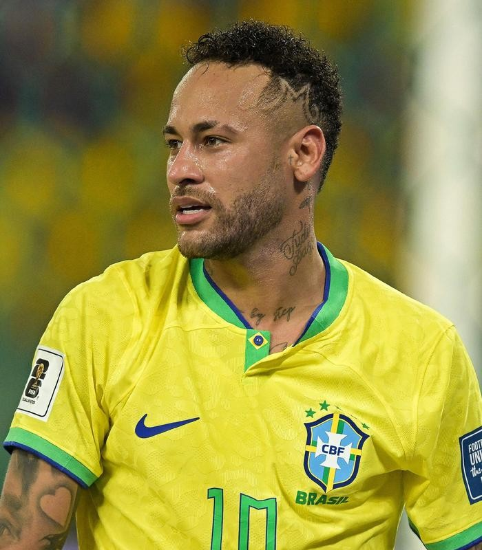 世俱杯冠军-巴西运动员捍卫荣誉,战胜强敌