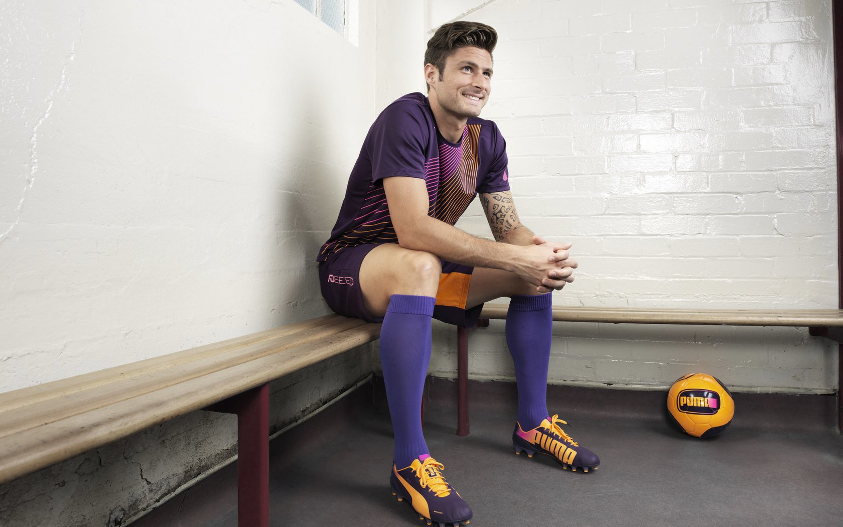 钢铁巨人苏醒！卢卡库破茧重生，压哨绝杀谱写绿茵荡气诗篇