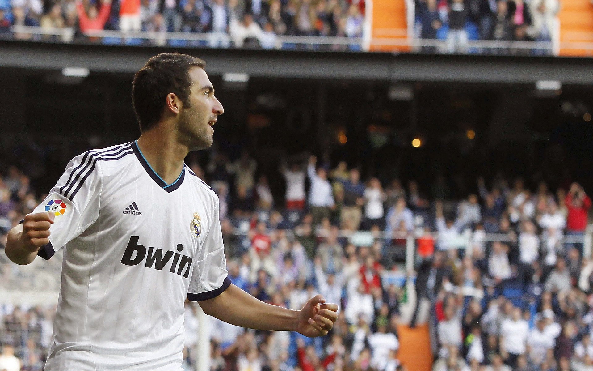 世俱杯改制-利拉德末节狂飙23分导演大逆转，辽宁绝境翻盘深圳